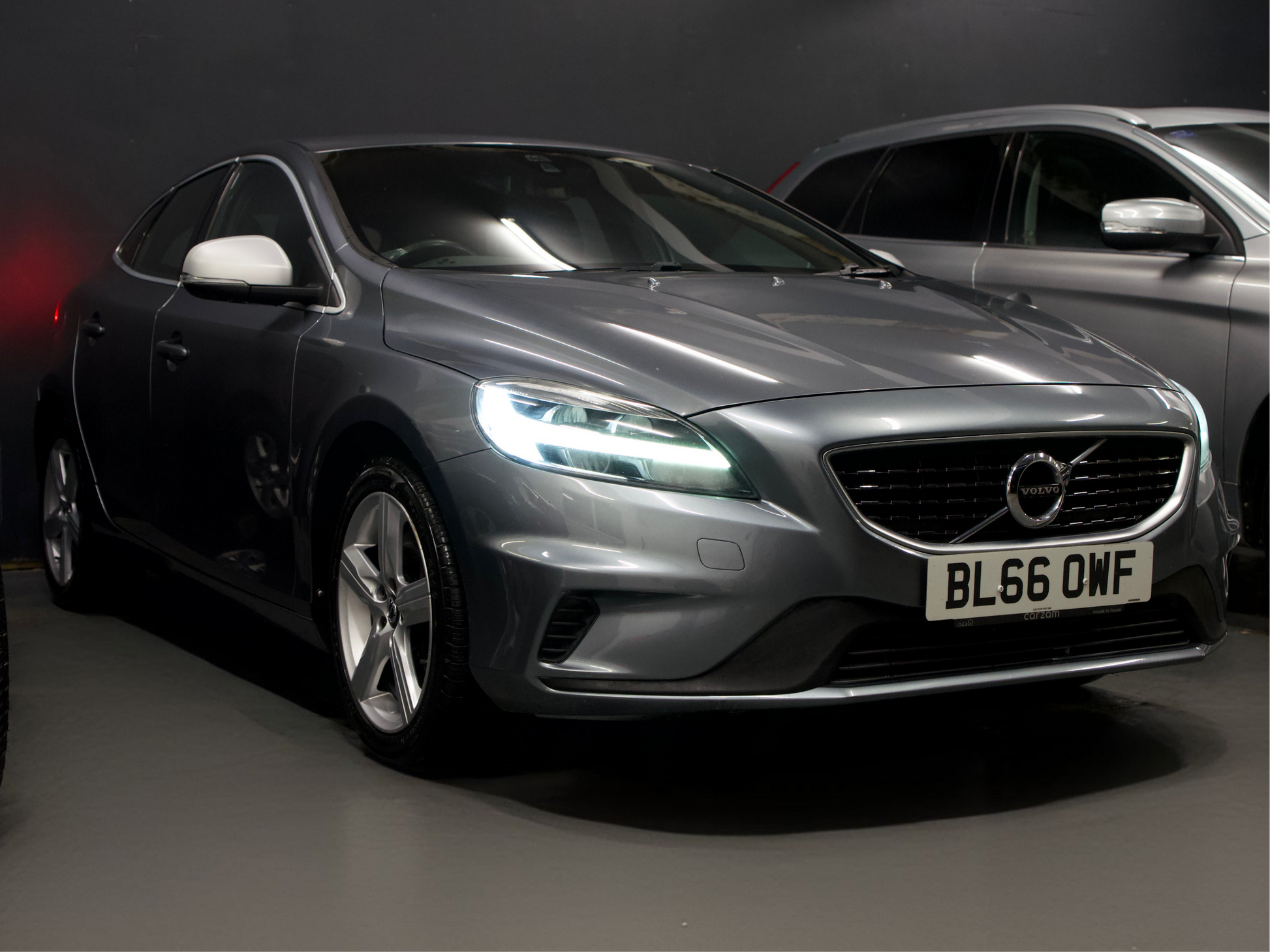 Volvo V40