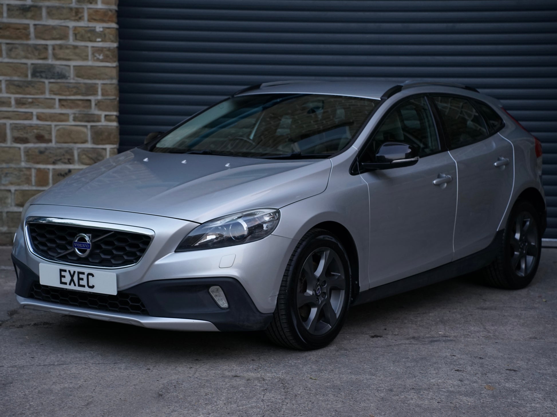 Volvo V40