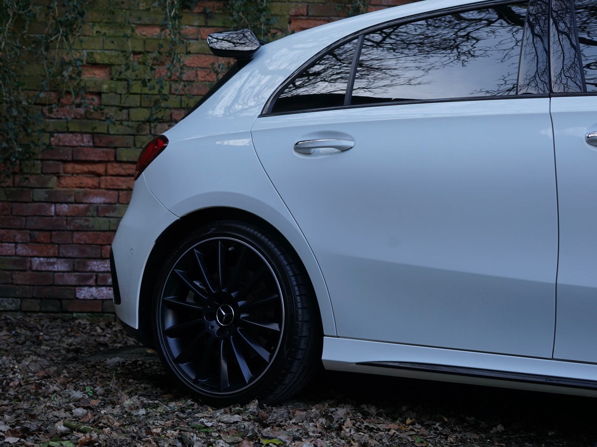 Mercedes-Benz A35 AMG