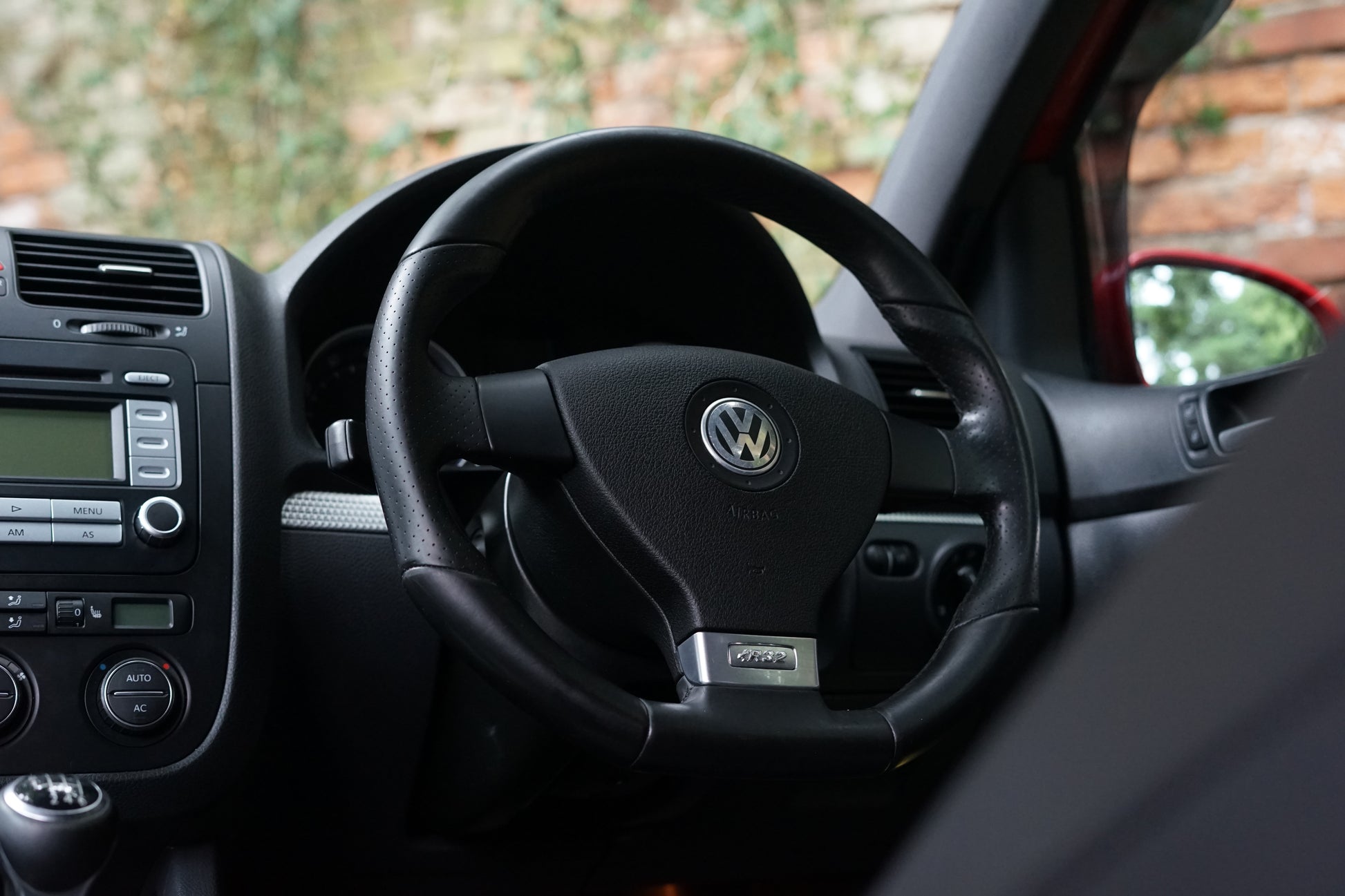 VW R32