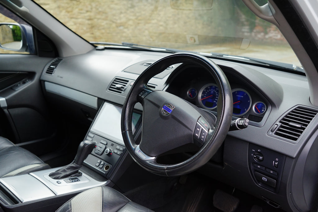 Volvo XC-90
