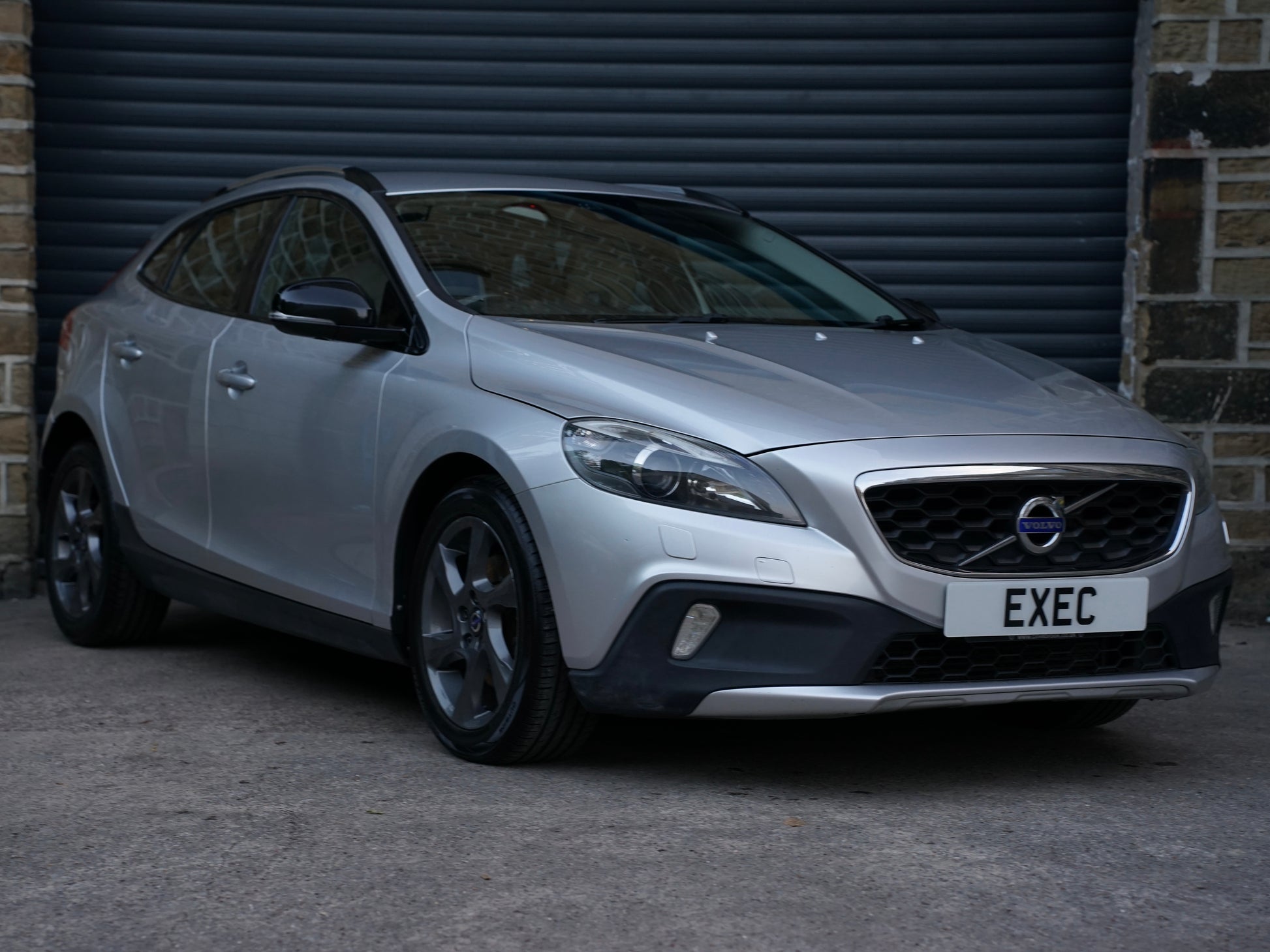 Volvo V40