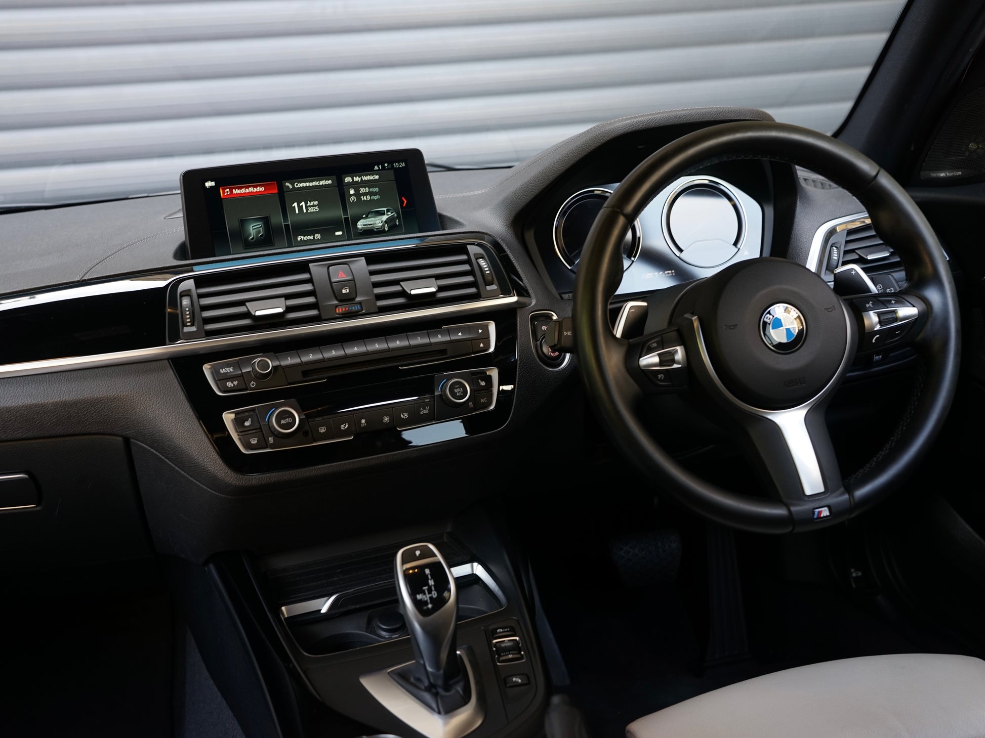 BMW M140i Shadow Edition