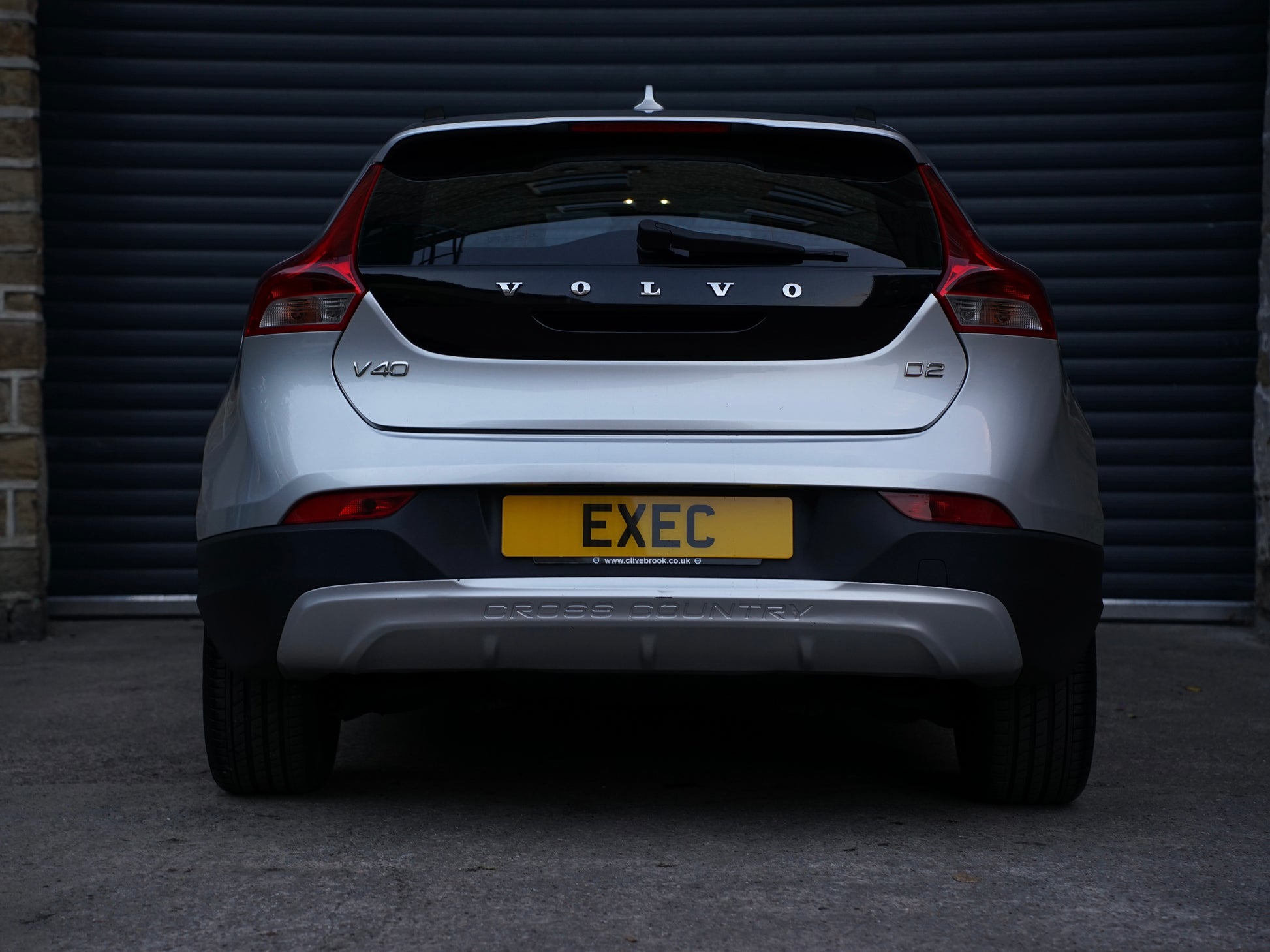 Volvo V40