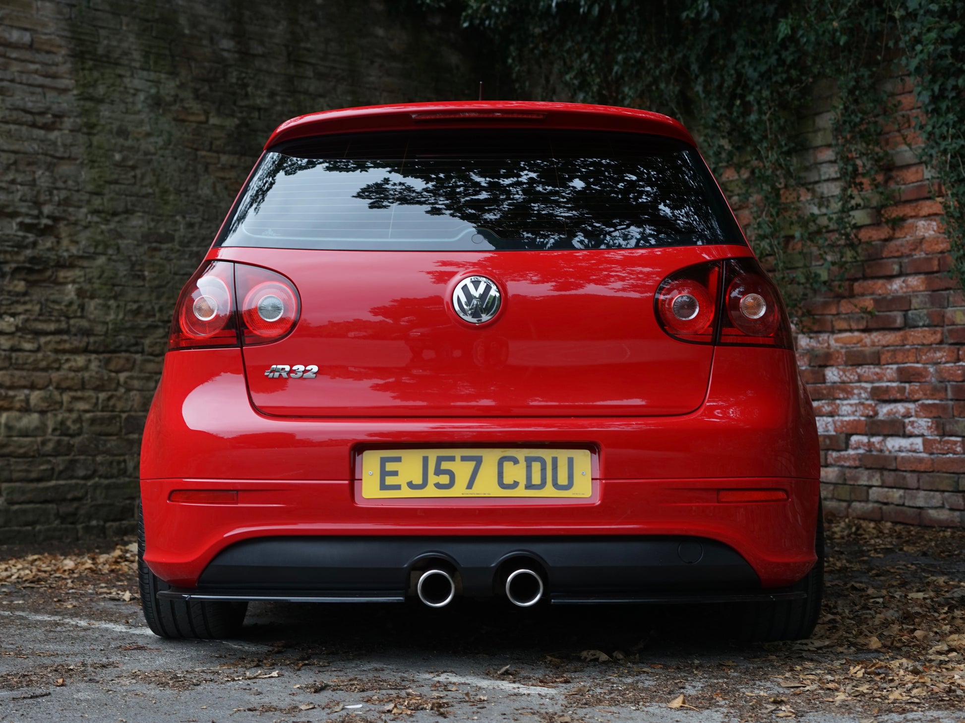 VW R32